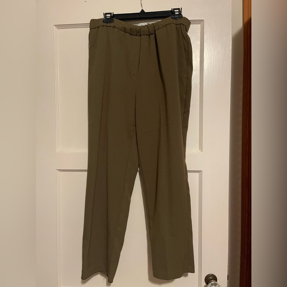 Oak and Fort olive green trousers (size L)